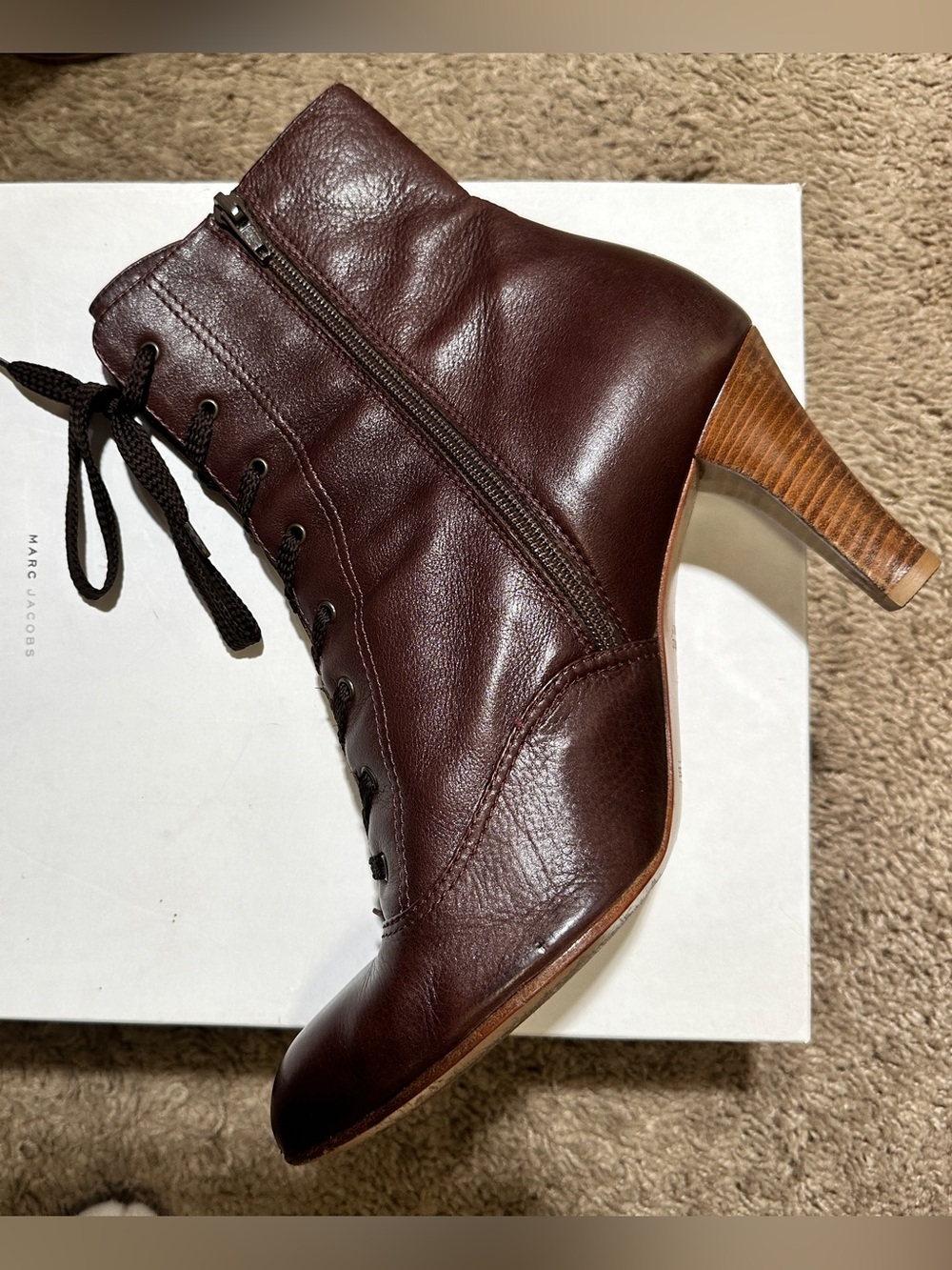 Vintage Marc Jacobs Brown Leather Lace-Up Ankle Boots with Side Zip
